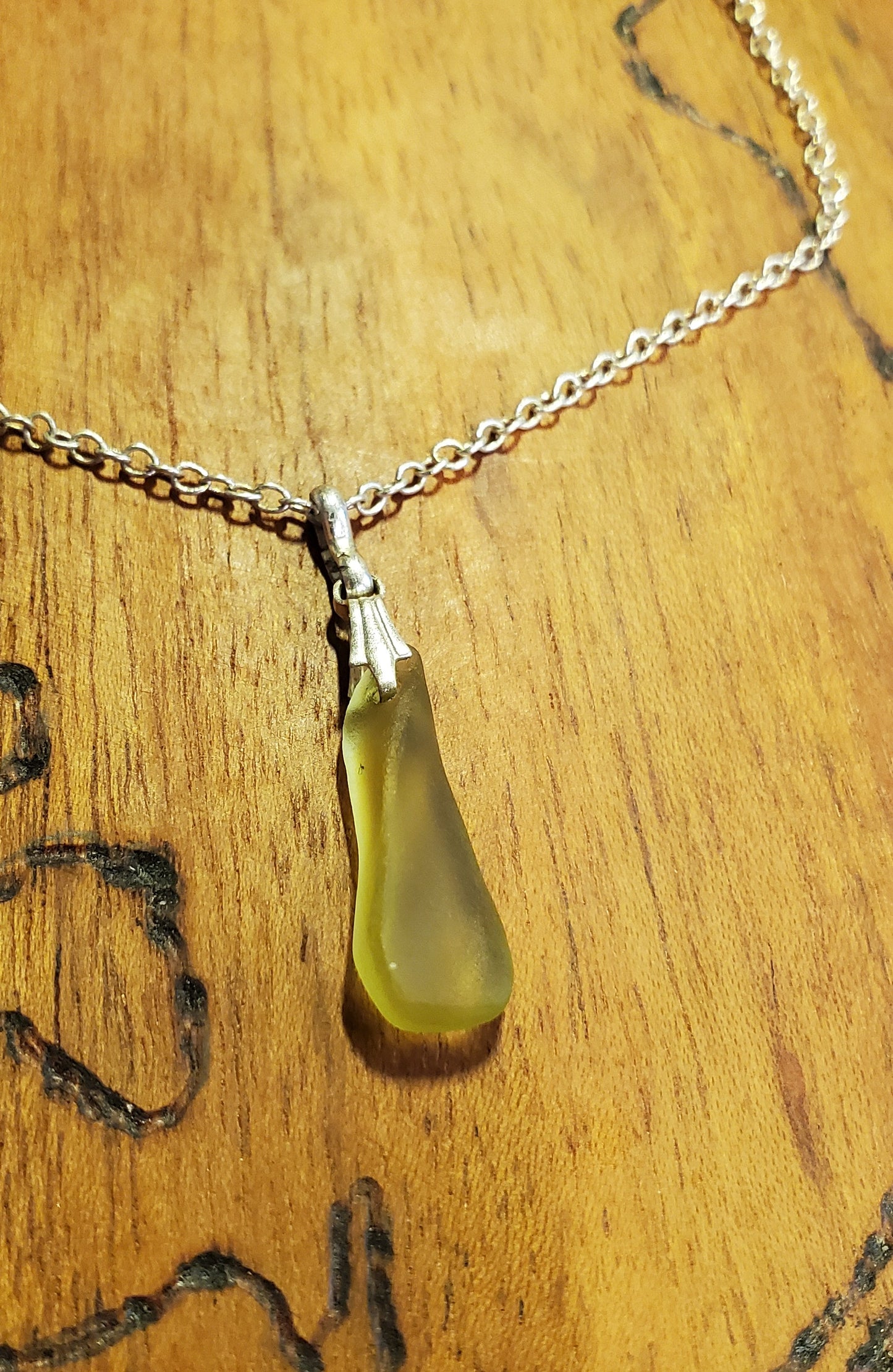 Seaglass Necklace(Spiral Yellow)