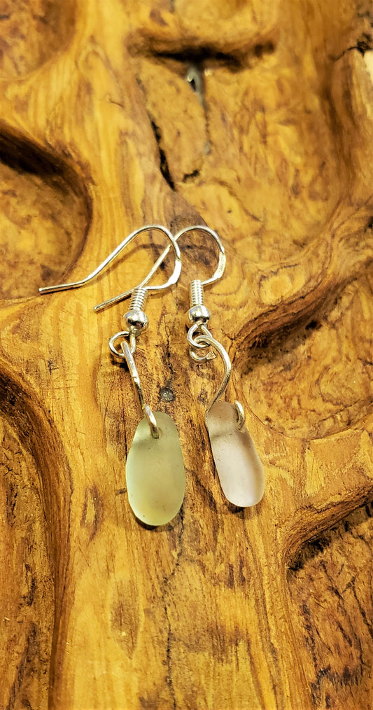 Seaglass Earrings(Seafoam Green/Light Purple)