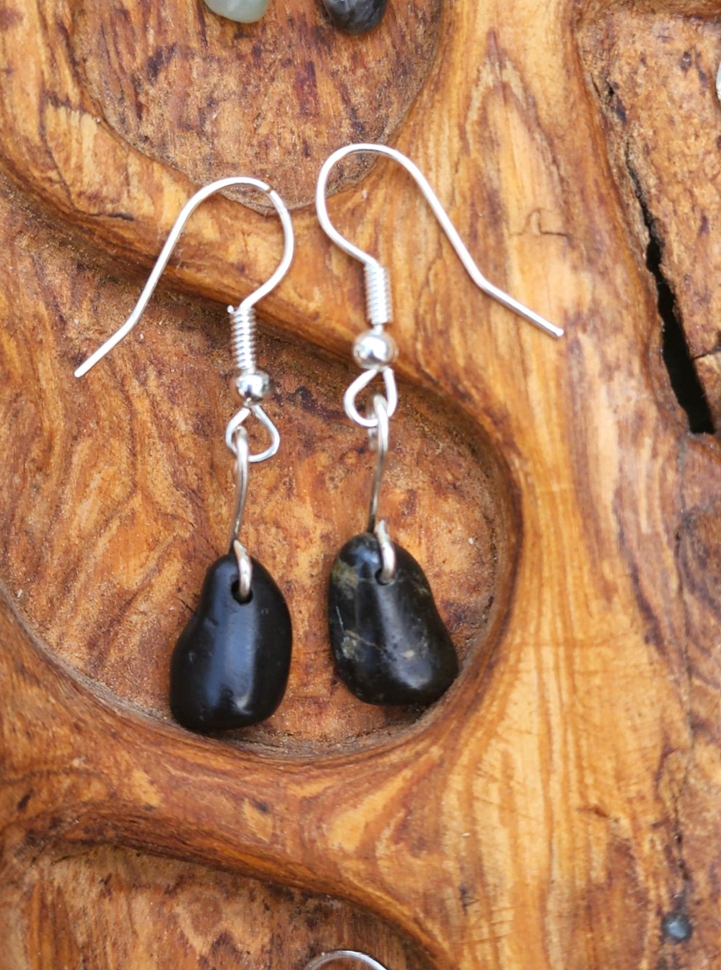 Beach Stone Earrings(Black)